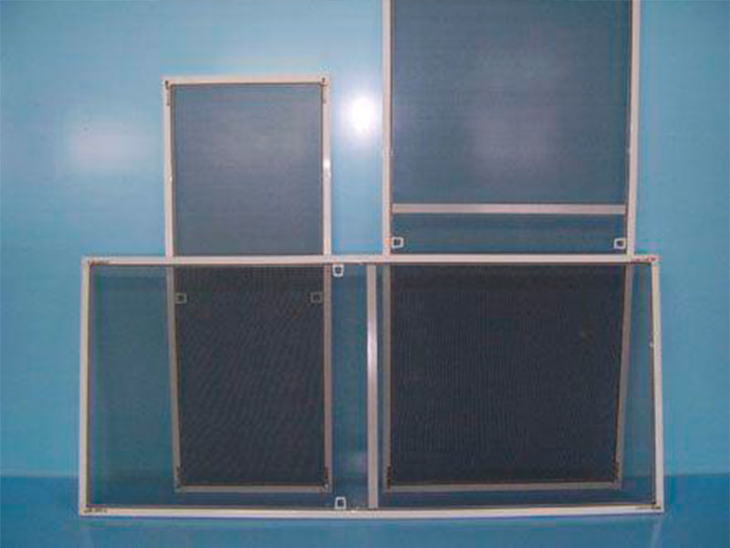 Оконная москитная сетка