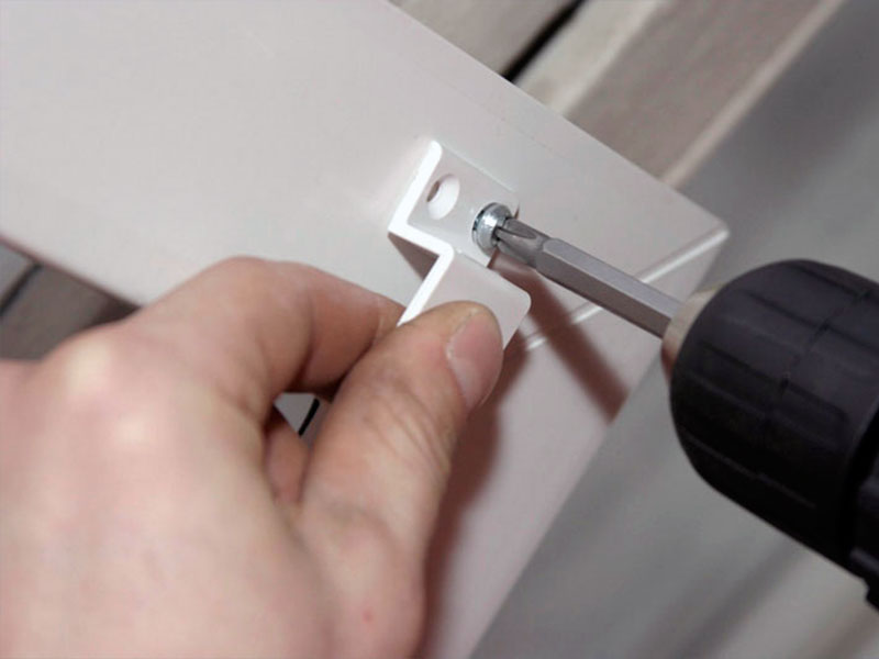 Установка москитной сетки