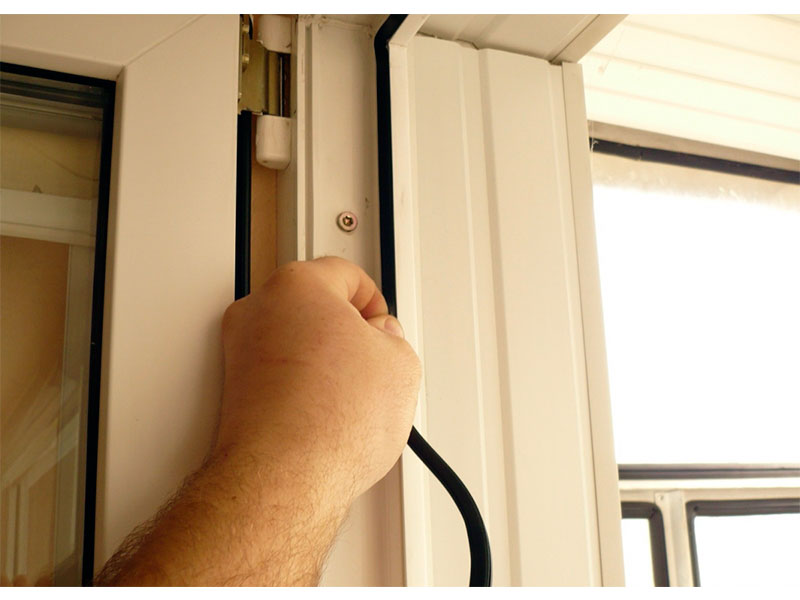 Замена уплотнителя пластиковых окон